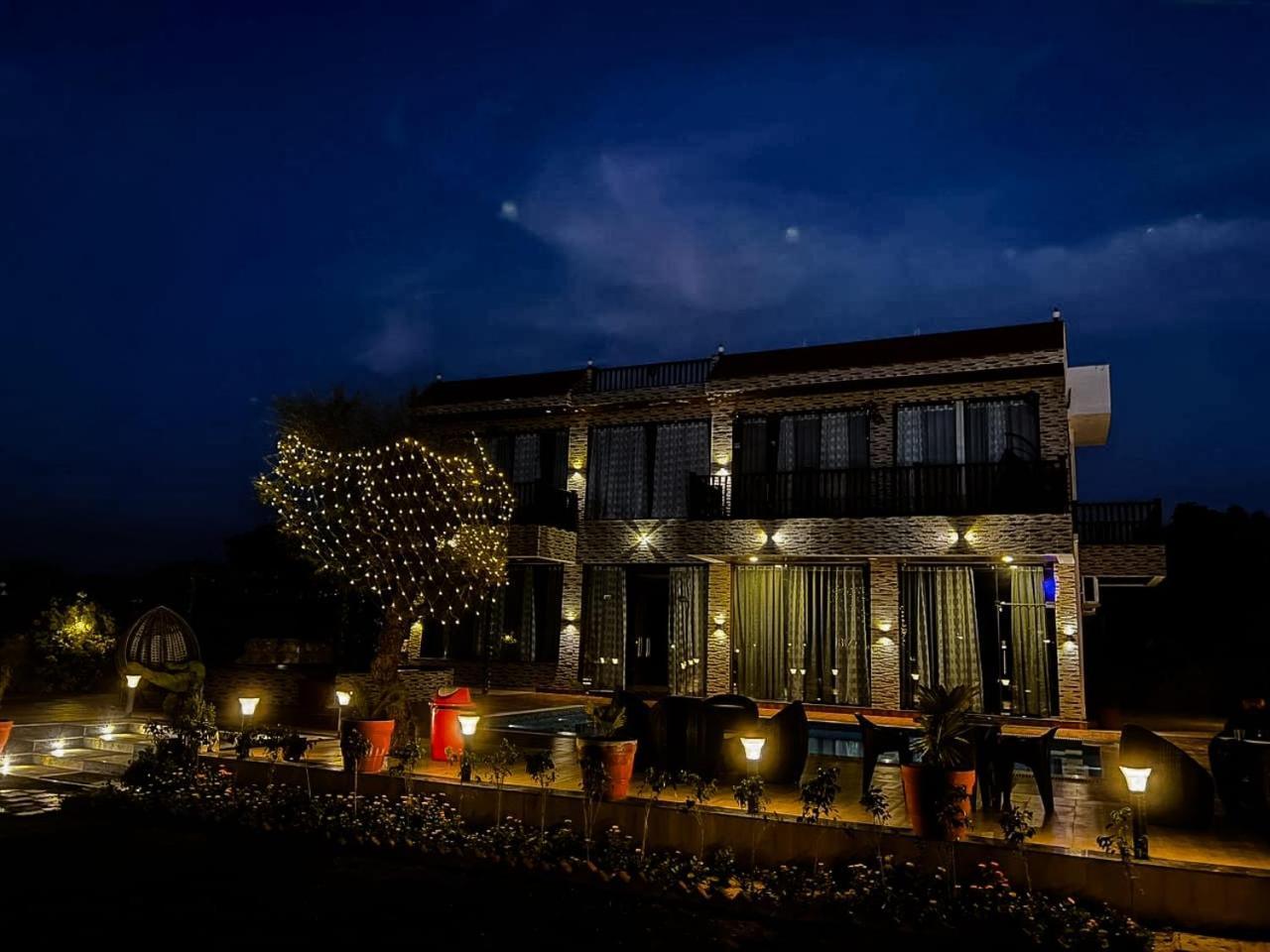 Ibiza Farm By The Party Citadel, A 3bhk Private With Pool Bed & Breakfast *
